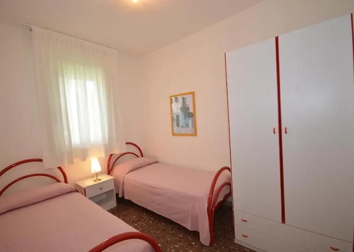 Apartament Tuia *